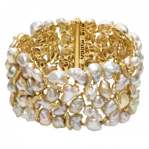 Stylish Keshi Pearl Bracelet with 2.71 cts in Diamonds