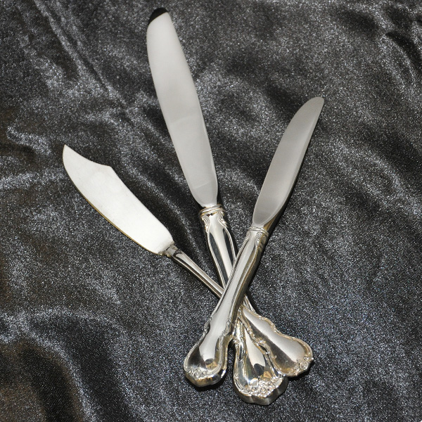 "FRENCH PROVINCIAL" Sterling Slver Flatware Set. patented in 1949 by Towle Silversmiths. 8 Place setting for 12 (Imcomplete) + 11 Serving pieces. 106 total pcs image 4