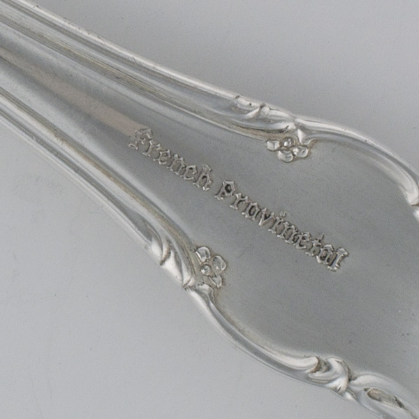"FRENCH PROVINCIAL" Sterling Slver Flatware Set. patented in 1949 by Towle Silversmiths. 8 Place setting for 12 (Imcomplete) + 11 Serving pieces. 106 total pcs image 8