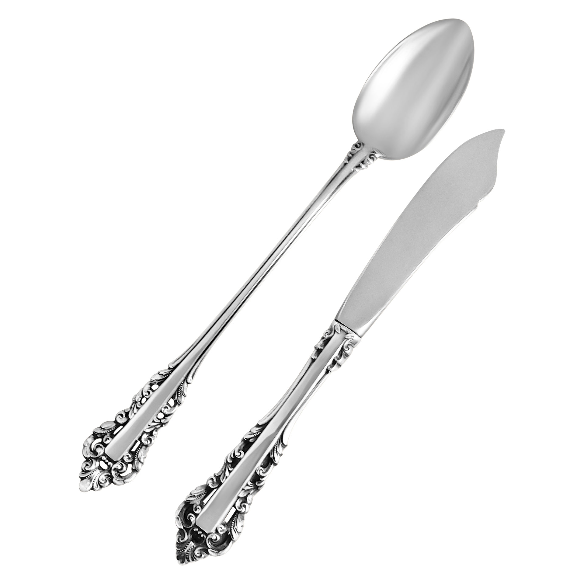 "MEDICI" Sterling Silver Flatware Set by Gorham, patented in 1971- 4 place setting for 12 (some are 16) with 2 seving pieces. Over 2000 in sterling silver. image 2