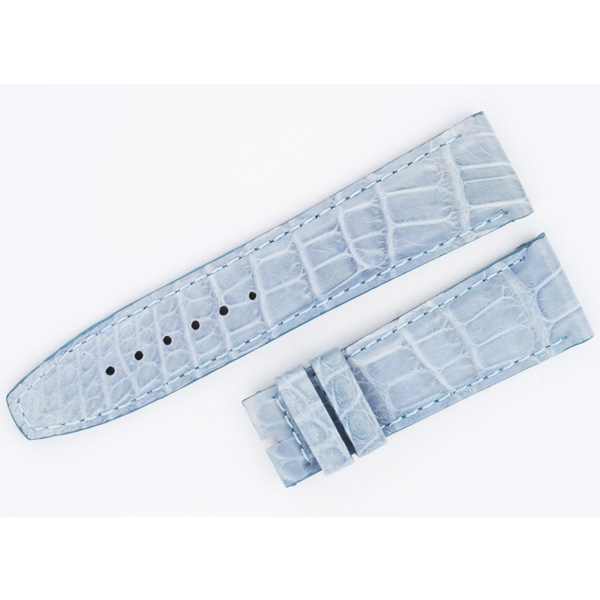 Corum light blue alligator strap (21x18) image 1
