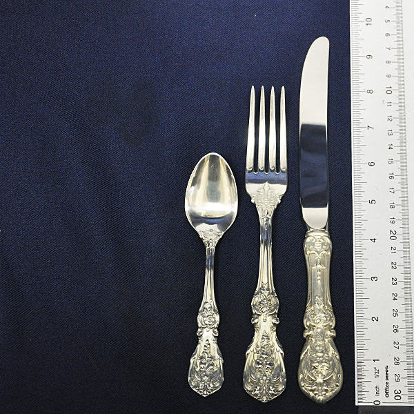Reed & Barton "Francis I" Sterling Silver Flatware Set. 6 pc service for 12 - 105 total pcs. image 4