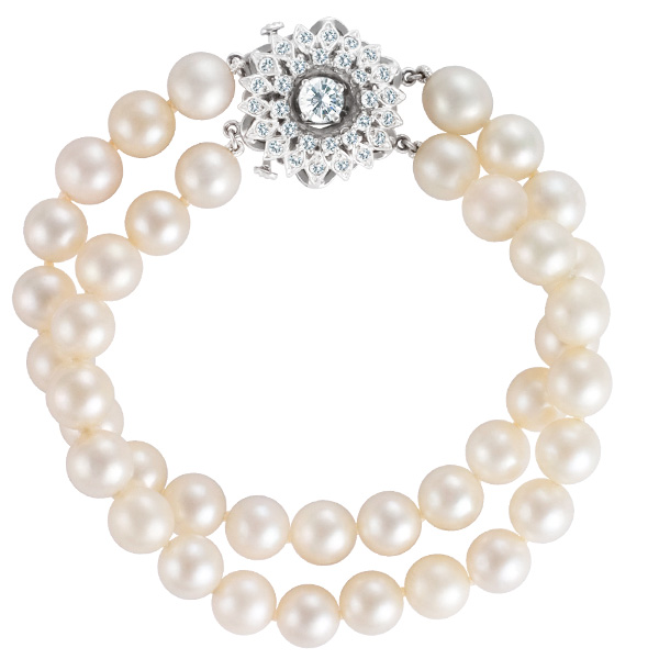 Cultured pearl bracelet with 14K white gold and diamond clasp image 1