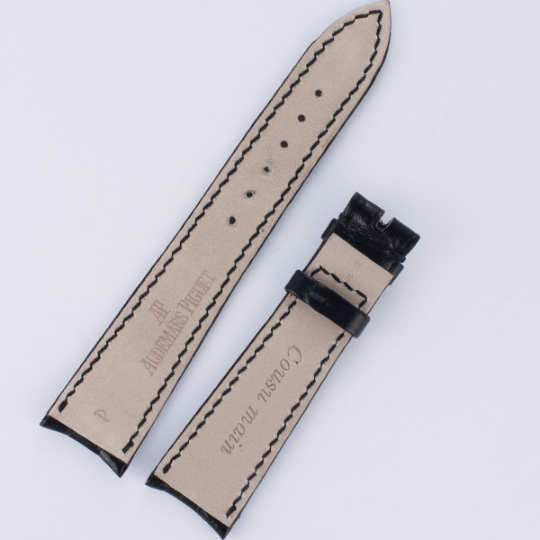 Audemars Piguet shinny black alligator strap 20x16 for tang buckle image 2