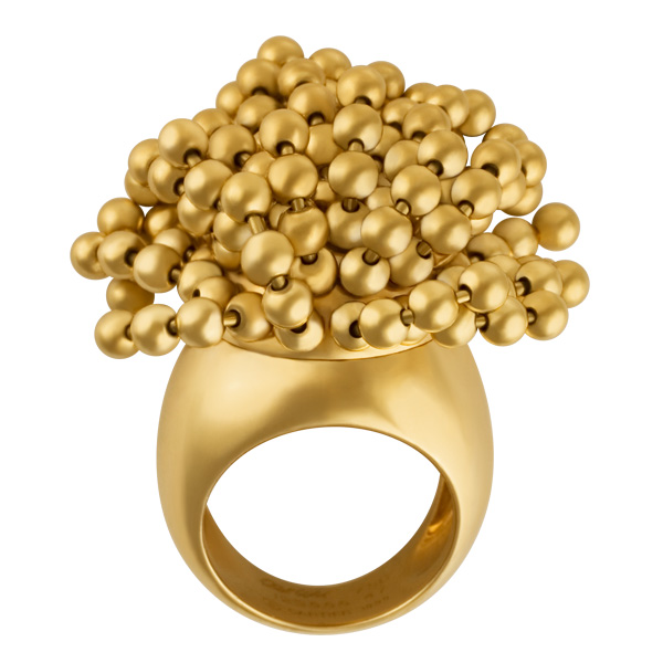 Cartier Perruque Toggle ring in 18k 