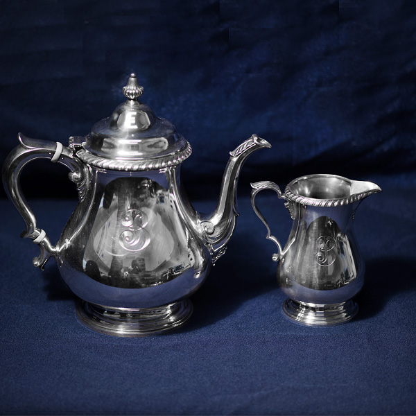 ENGLISH GADROON, Gorham, 6 pieces tea and coffee sterling silver set with tray, patented  in 1939. image 2