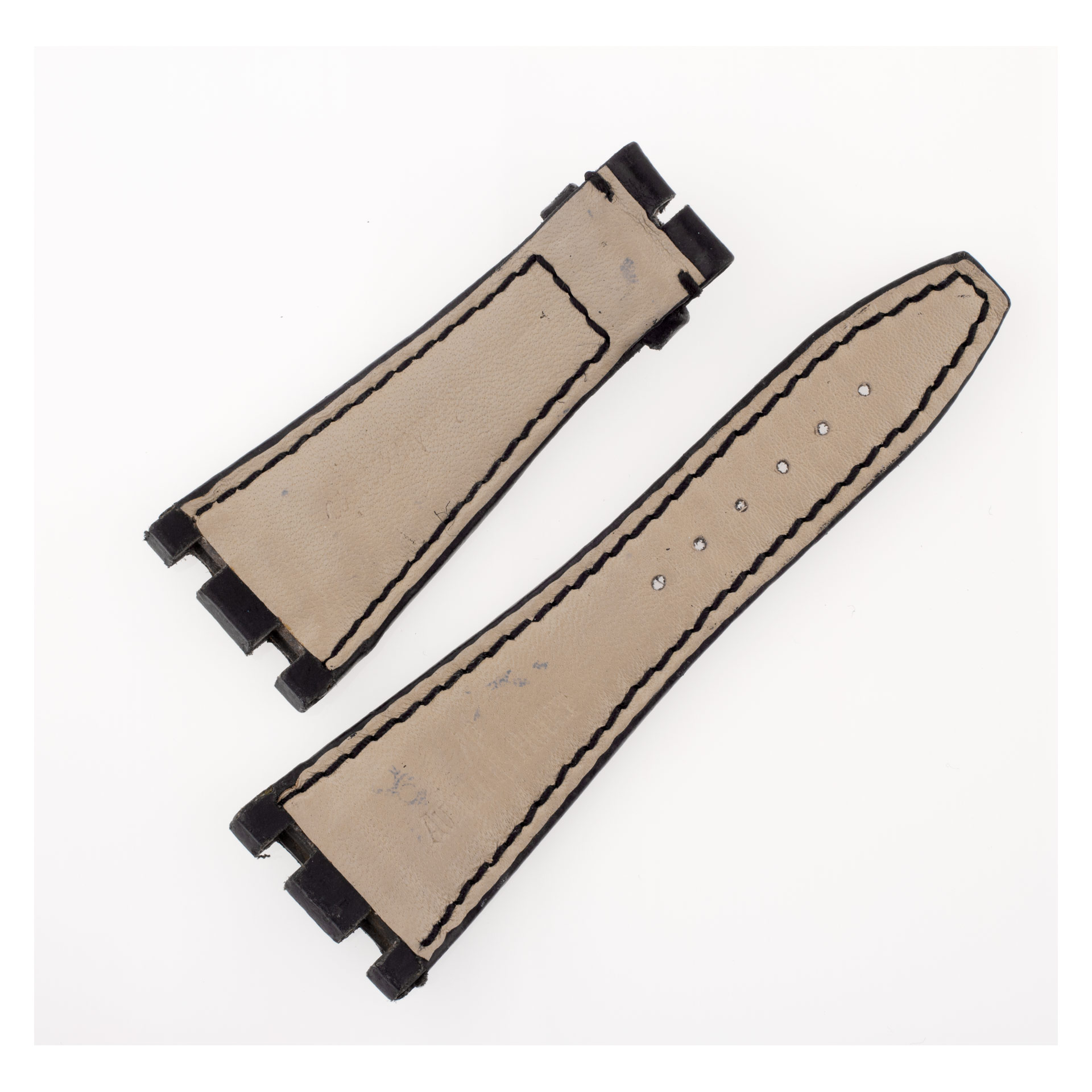 Audemars Piguet black leather strap (27.5mm x 17.5mm) image 2