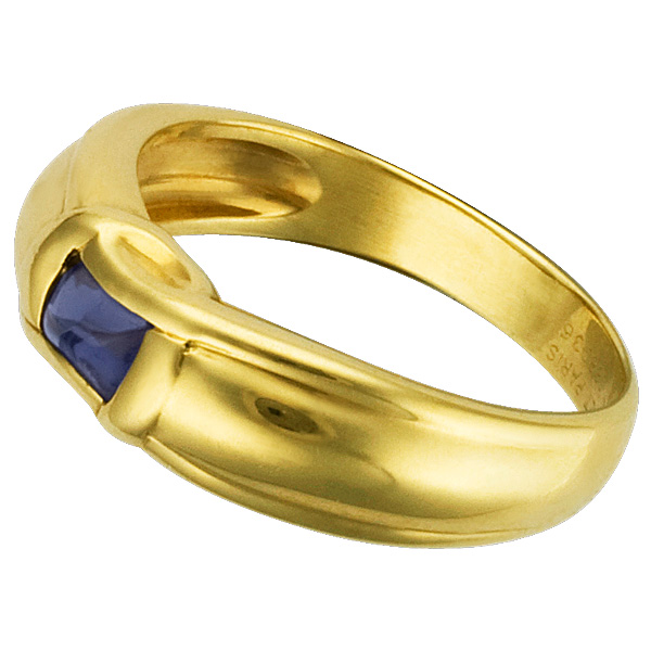 Chaumet Paris 18k yellow gold ring with an amethyst center stone image 2