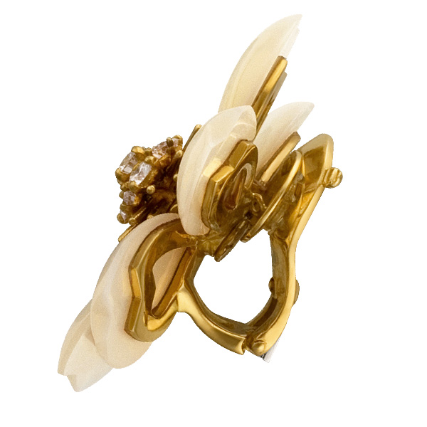 Van Cleef & Arpels  Broach and Earrings "Rose de Noel" Mother of Pearl Petals and center diamonds image 7