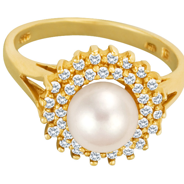 Magnificent Pearl ring in 14k surrounded by 2 rows of diamonds image 3