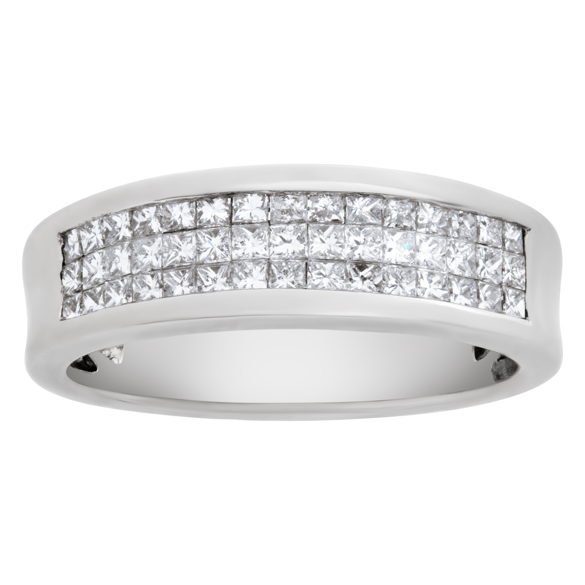 Princess Cut Diamond Ring Set In 18k White Gold. 0.75 carat In Diamonds. Size 7 image 1
