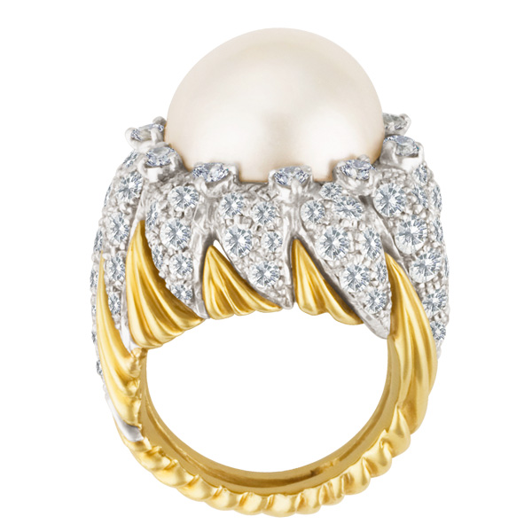 Pearl and Diamond ring in 18k yellow gold. 2.50cts in diamonds. 13.5mm pearl image 2