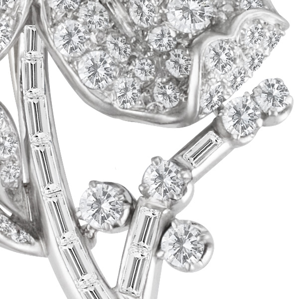 Diamond Flower brooch in platinum w/ over 10 carats in diamonds. image 4