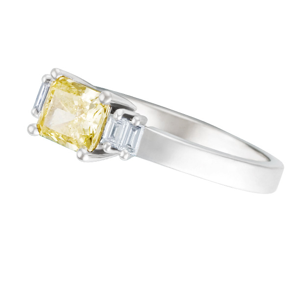 GIA Certified Diamond Ring - 1.05 cts (Fancy Yellow Color, VS2 Clarity) image 3
