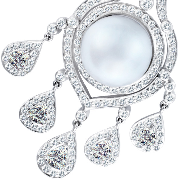 Pearl & diamond earrings in 18k white gold image 2