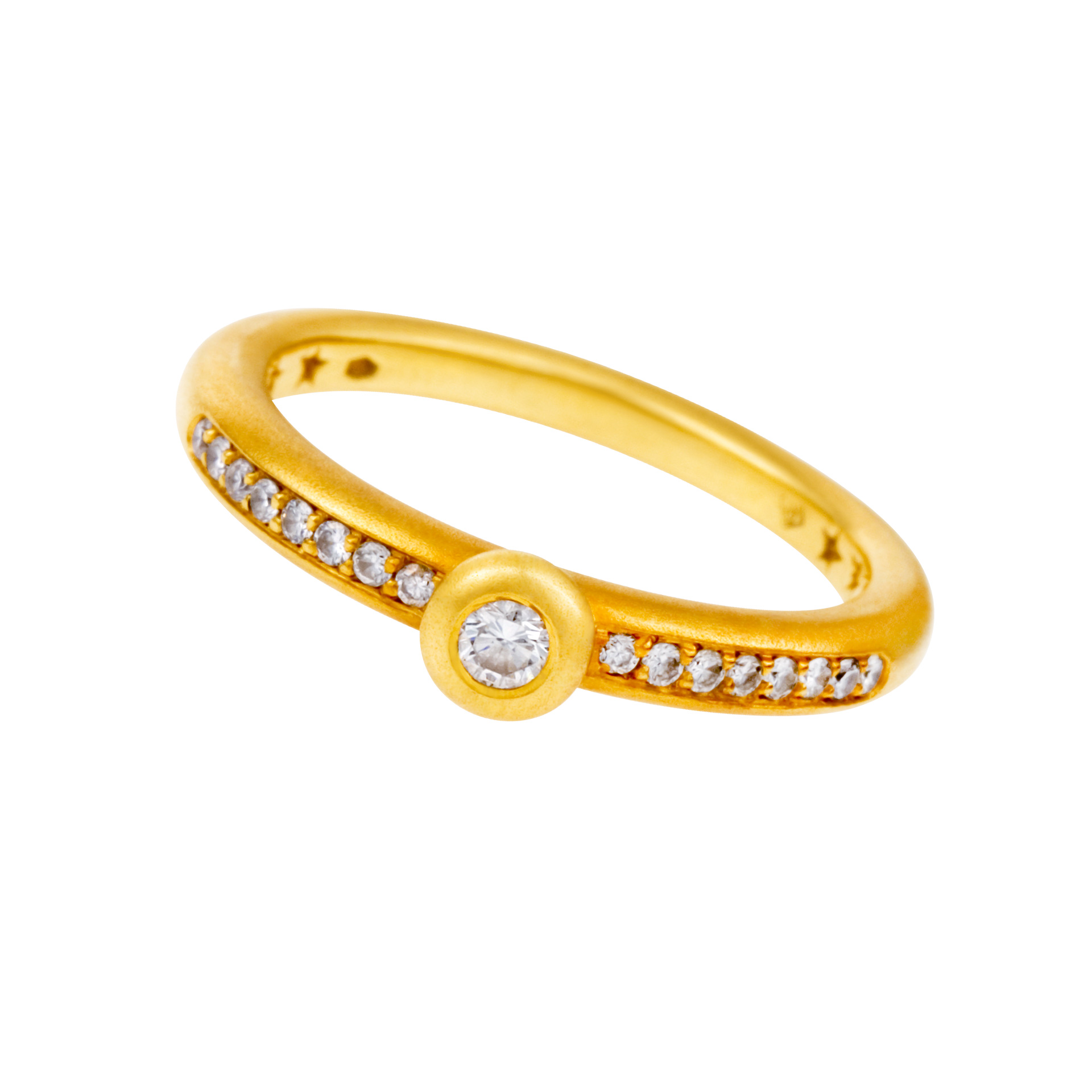 Diamond ring in 18k gold image 1
