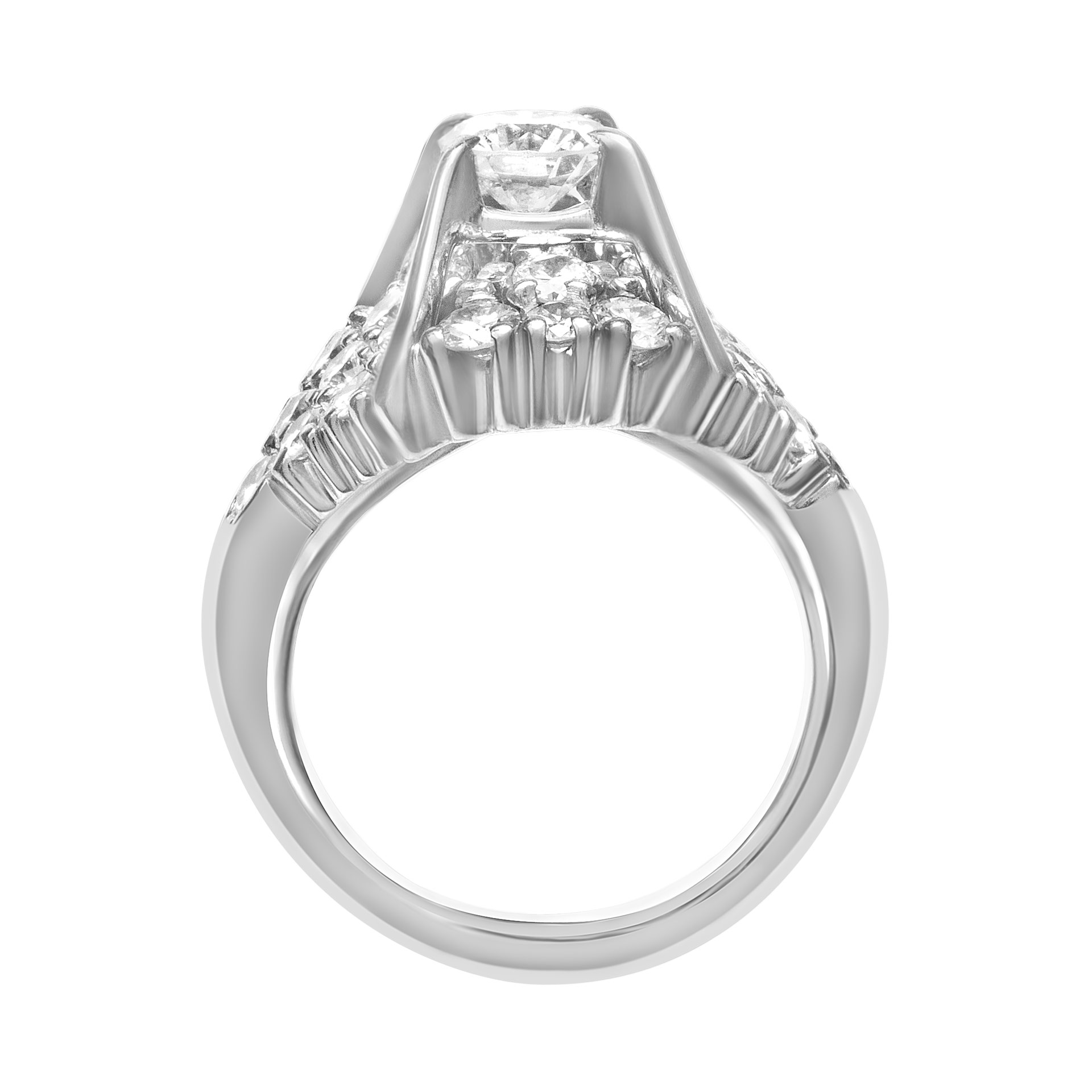 Vintage geometric diamond ring 1.00 carat in diamonds set in platinum. image 3