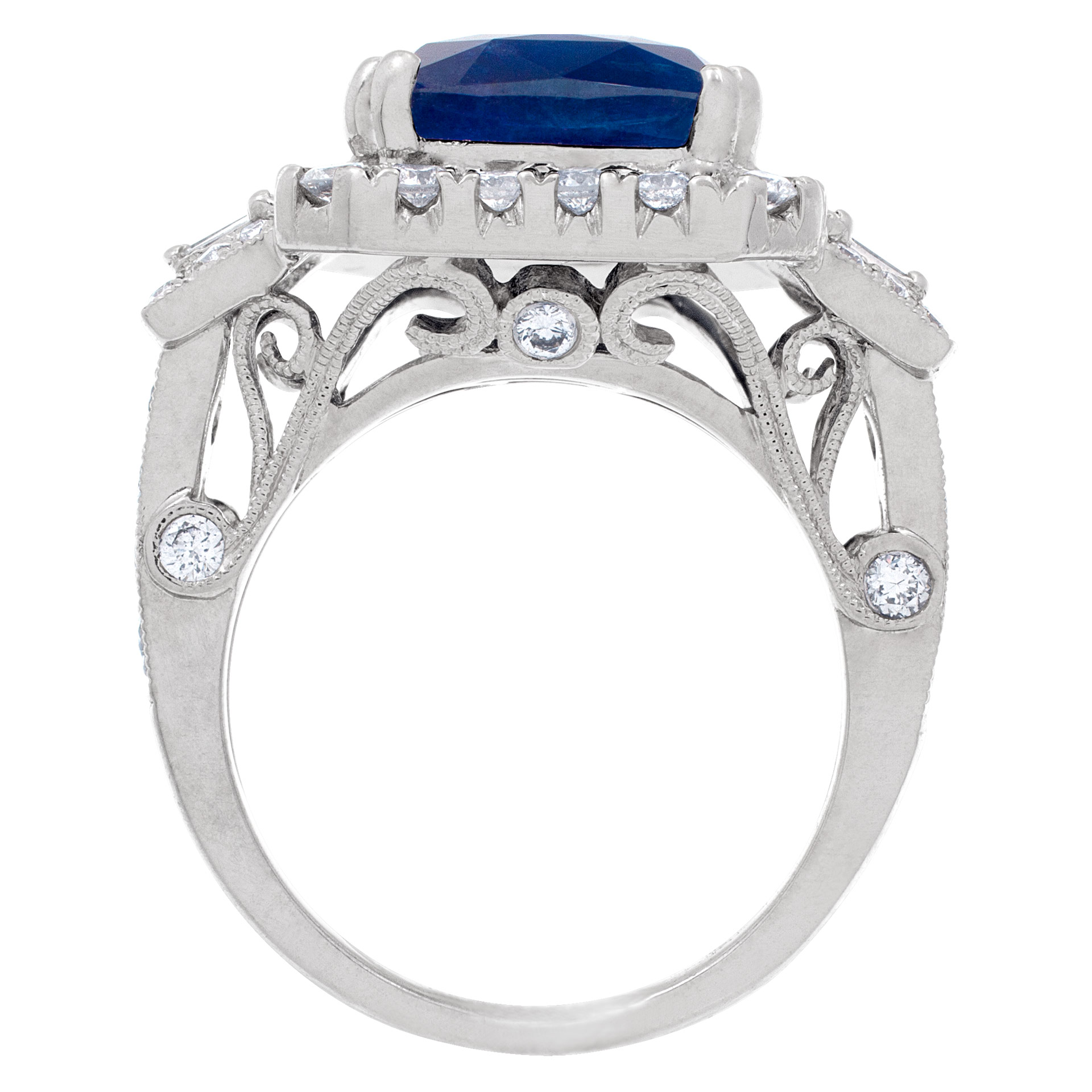 Beautiful 7.26 carats blue sapphire and diamond ring in 18k white gold image 4