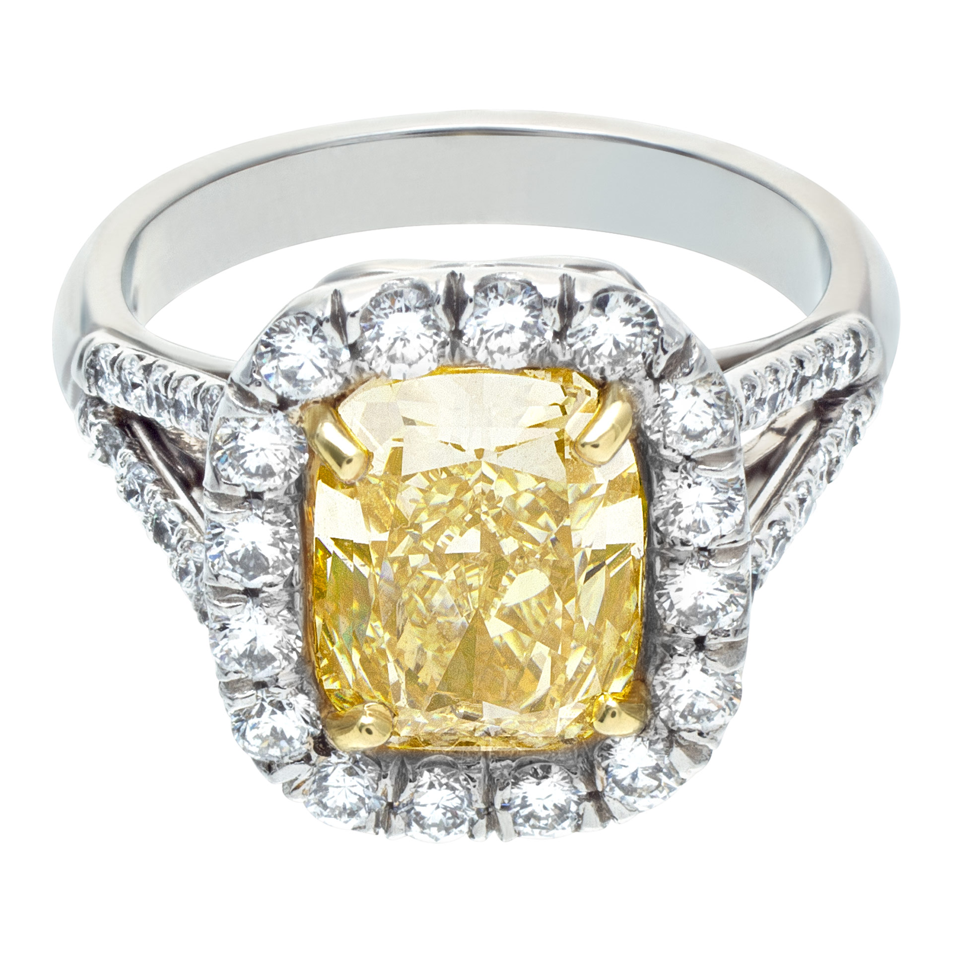 GIA certified 3.02 ct diamond ring fancy light yellow VVS2 clarity image 4