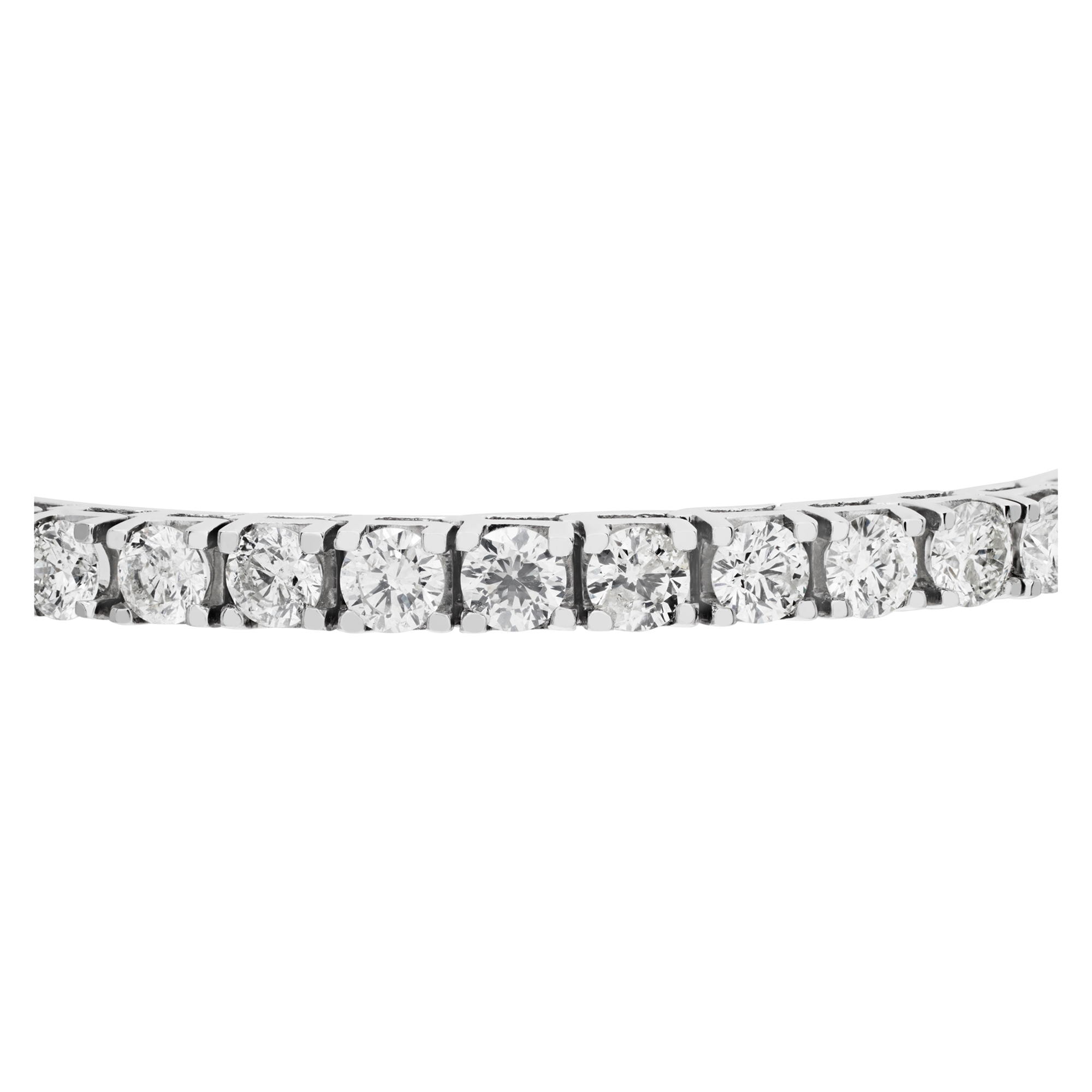 Line diamonds & platinum bracelet with 11.90 carats full cut round brilliant diamonds. image 2