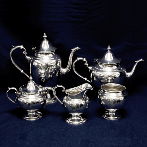 Beautiful Gorham Puritan 5 piece sterling silver tea & coffee set -  total weight 69.75 oz troy.