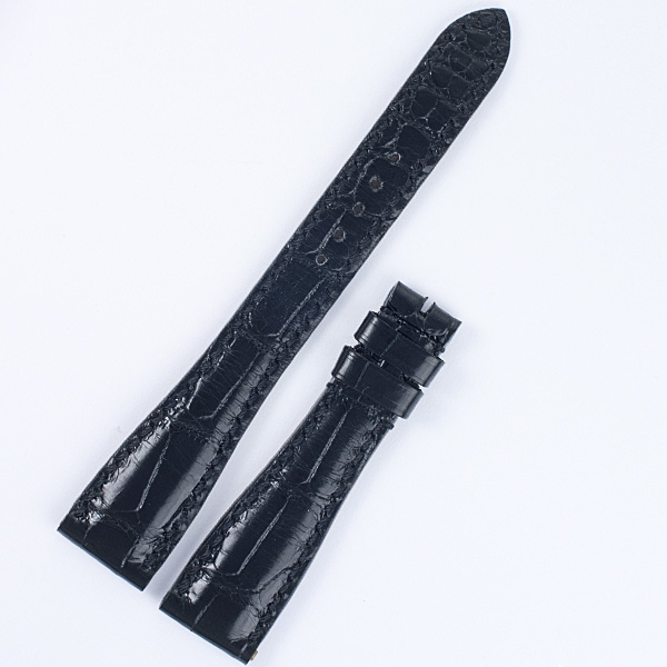Roger Dubuis Much More reg black alligator strap (17x12).