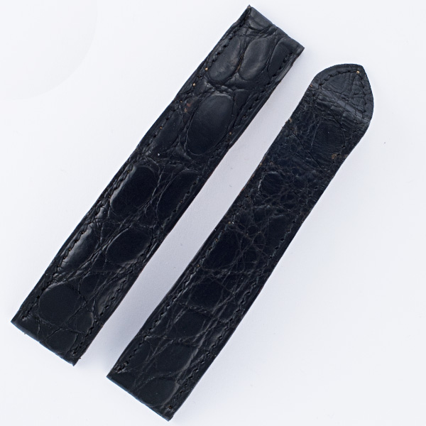 Cartier used black crocodile strap (17x16)
