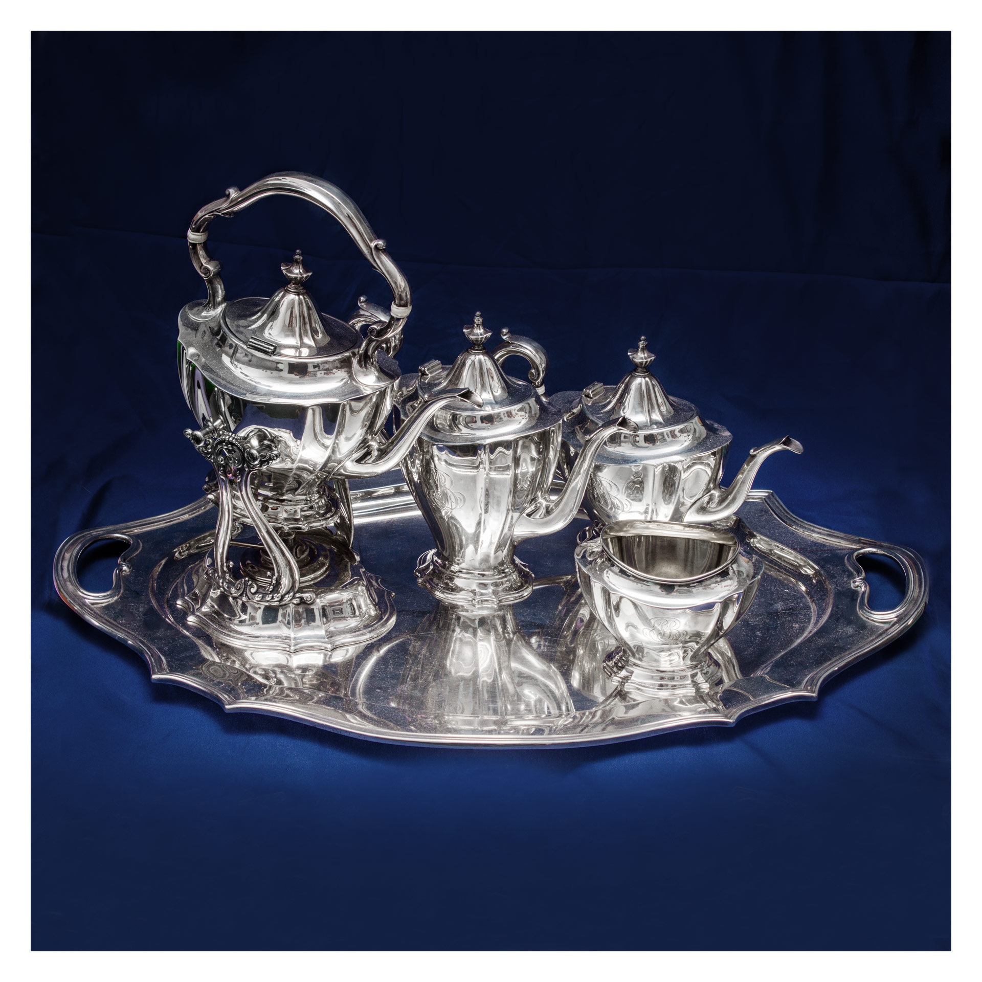 Reed & Barton sterling silver 6 piece coffee & tea set with kettle and serving tray. Over 194 oz t
