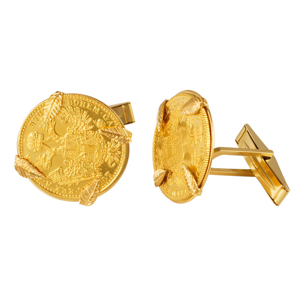 Unique coin cufflinks in 18k yellow gold.