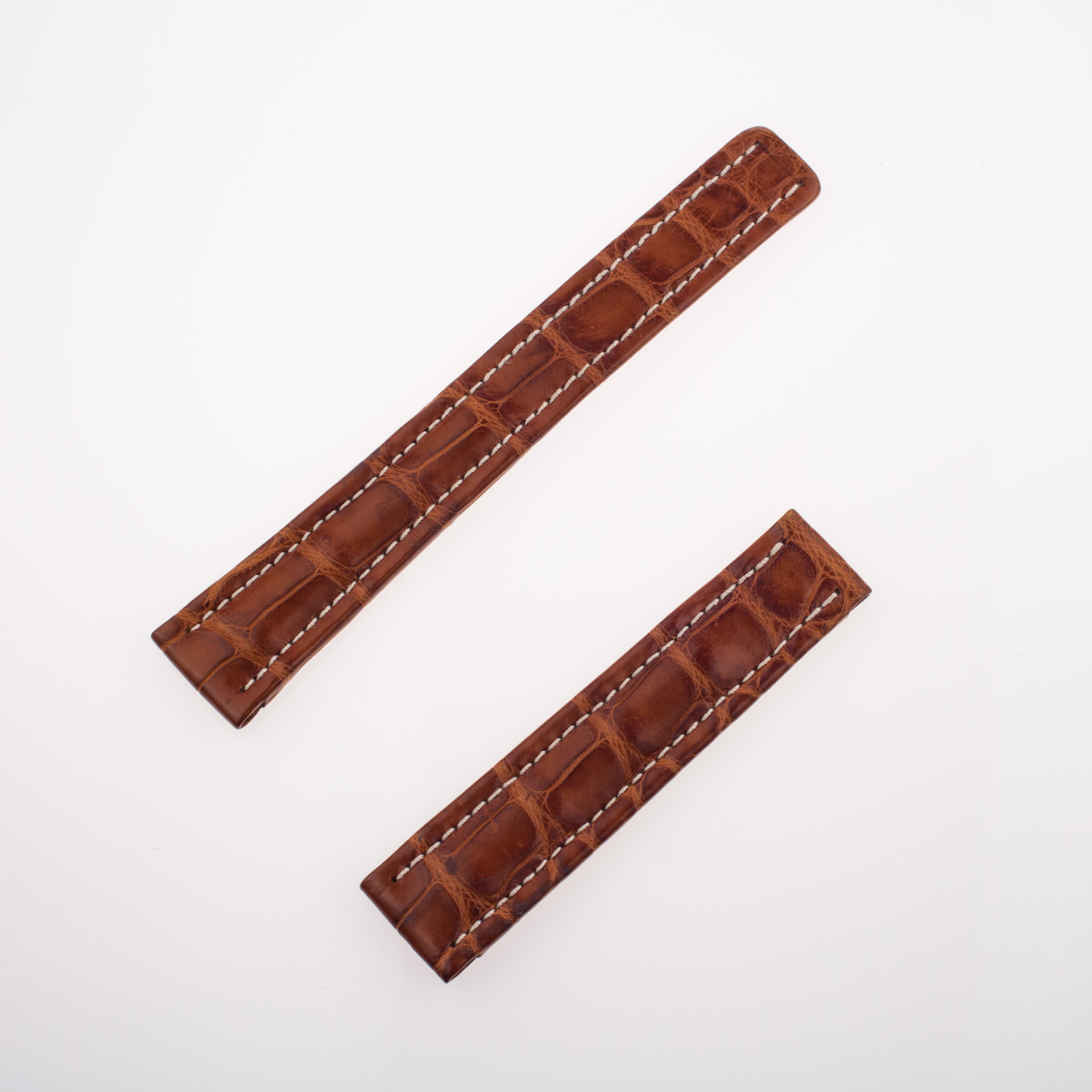 Breitling brown alligator strap with white stitches (18mm x 16mm)
