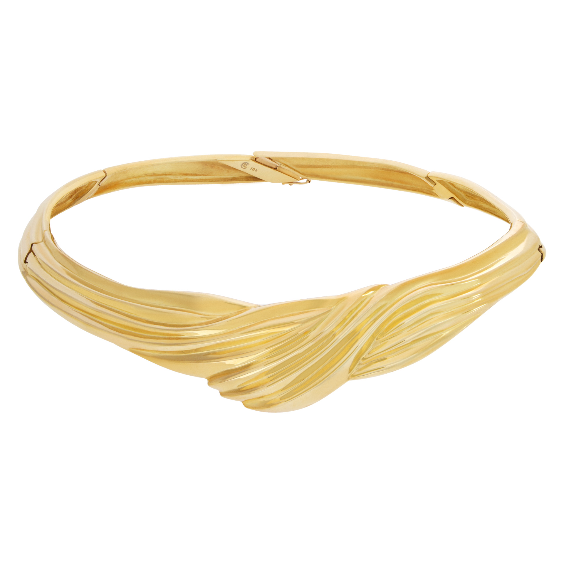 Stylish stiff choker in 18k yellow gold with twisted center design.