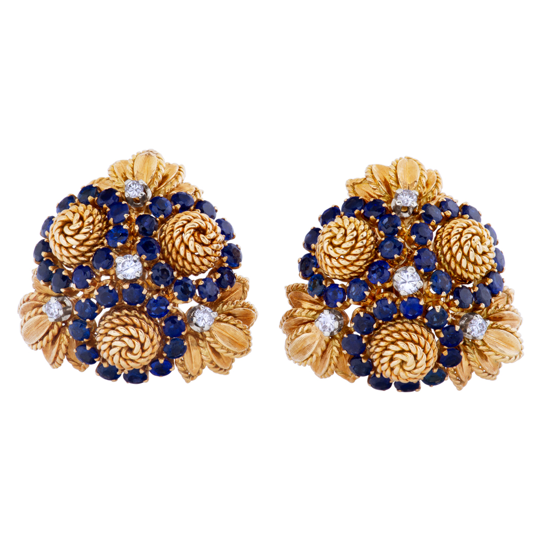Sapphire and diamond circular flower-like earrings in 18k