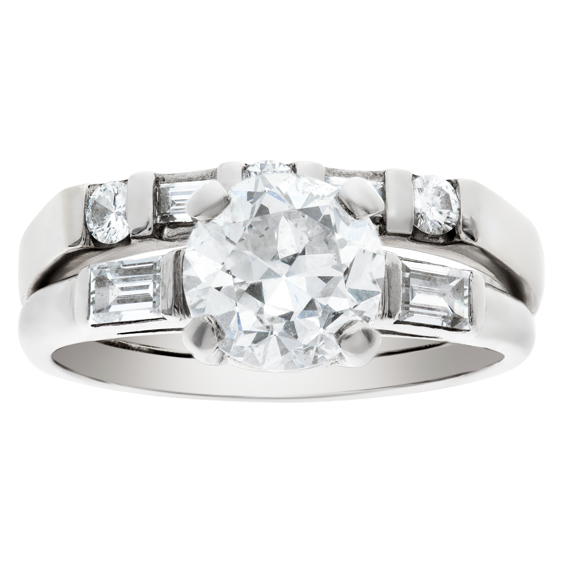 European-cut diamond ring. 1.2 cts center diamond (J color, I1 clarity) in 14k white gold