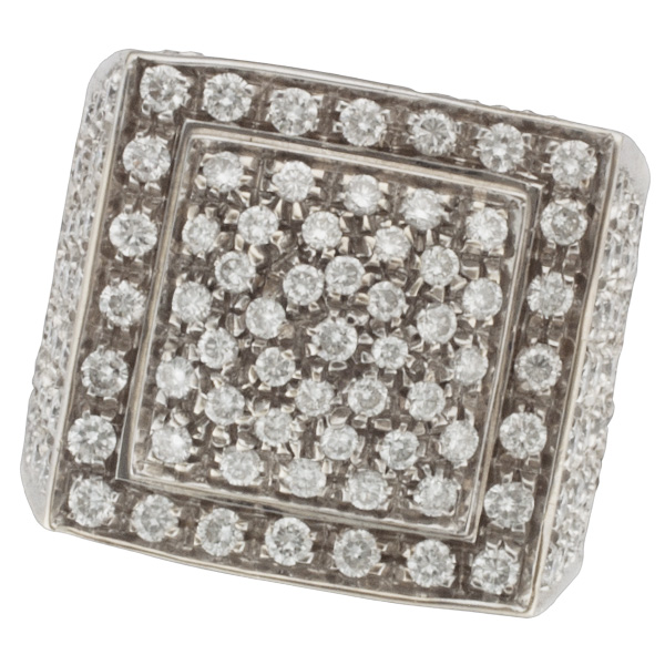 Pave diamond ring in 14k white gold. 1.00 carat in diamonds. Size 3.5