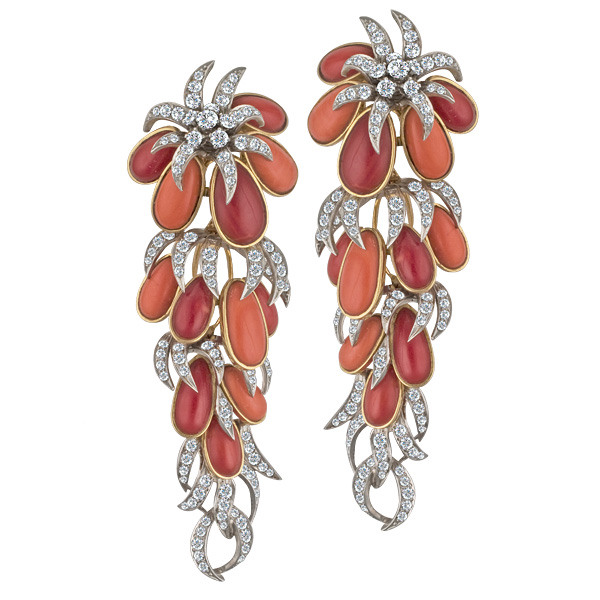 Made in France Coral and Diamonds earrings set in 18k and platinum with move