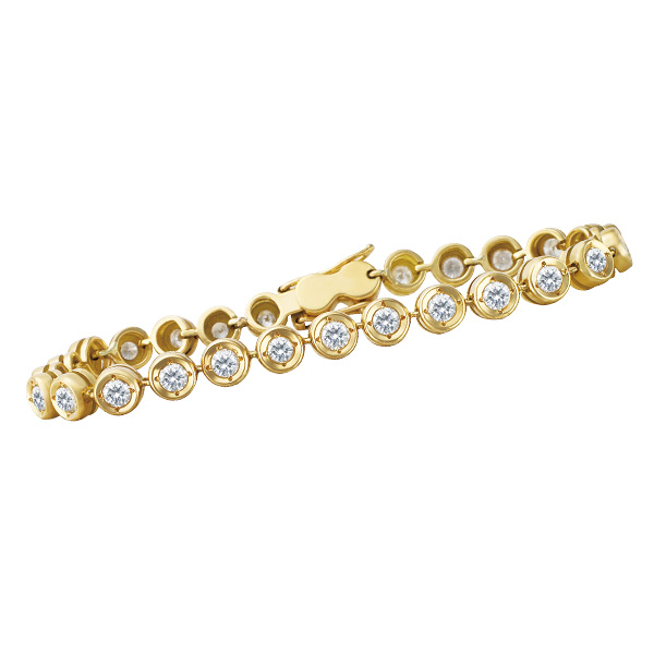 Line bezel set diamond bracelet in 18k