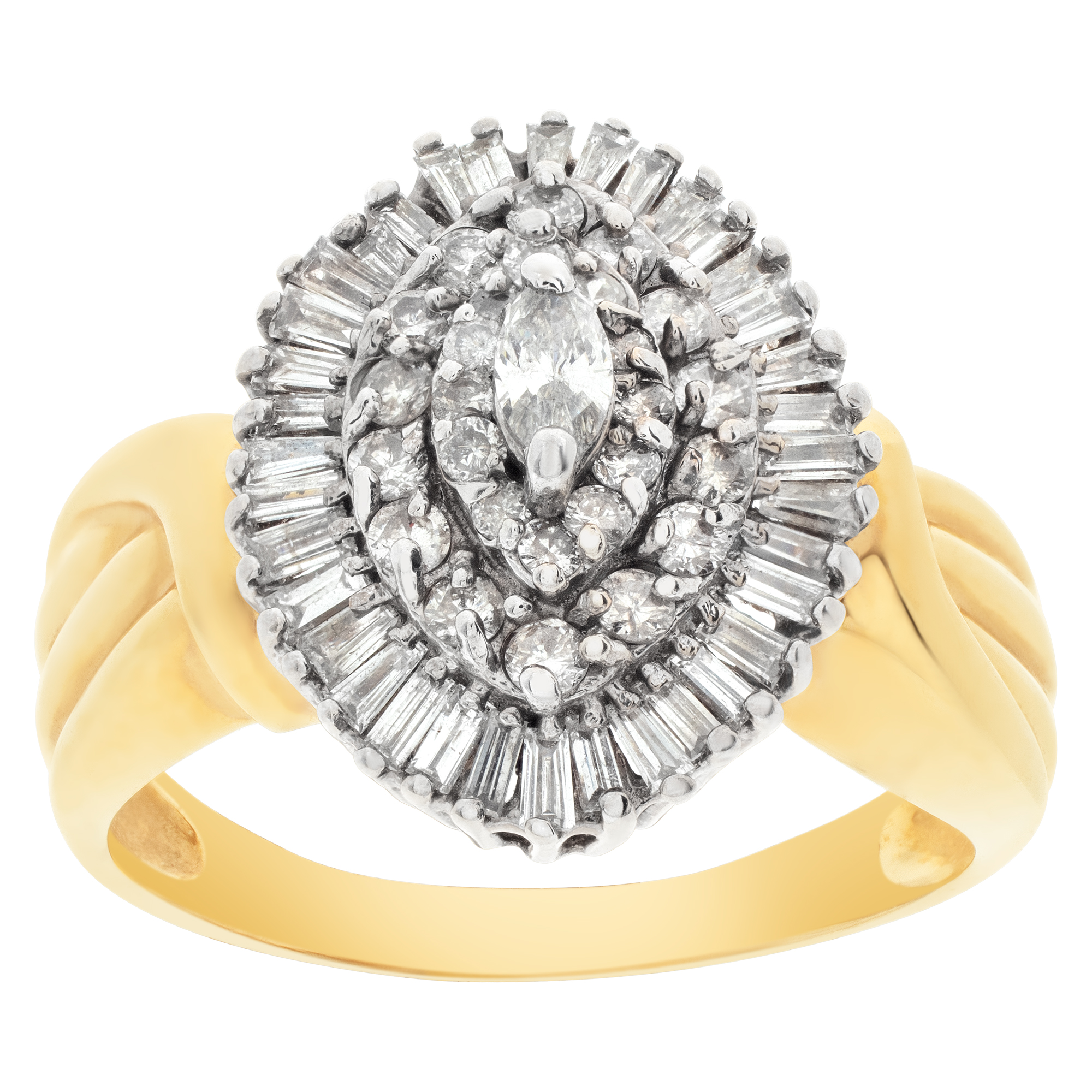 Ballerina diamond ring in 14k gold. 1.42 carats in diamonds. Size 9
