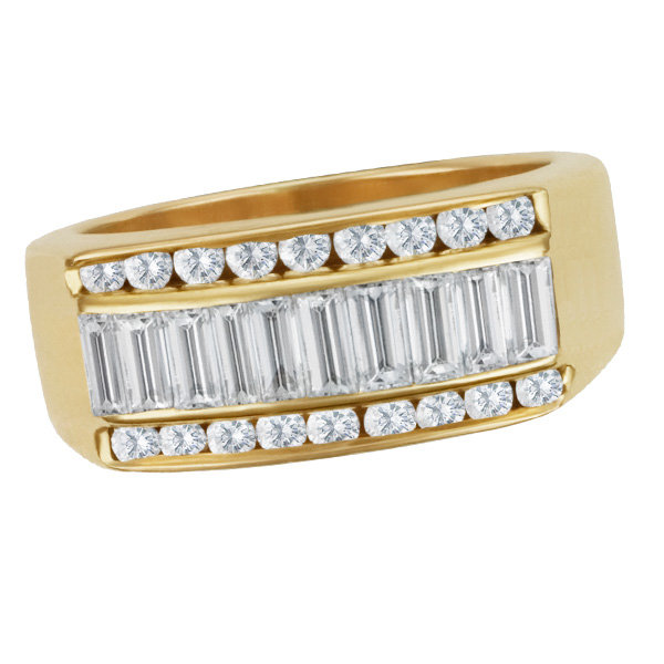 Channel set diamond ring in 14k yellow gold. 1.50 carats. Size 10.