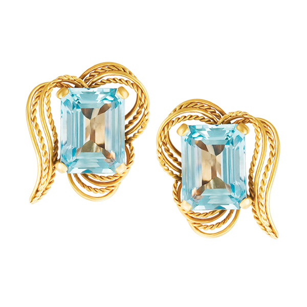 Aquamarine earrings in 18k
