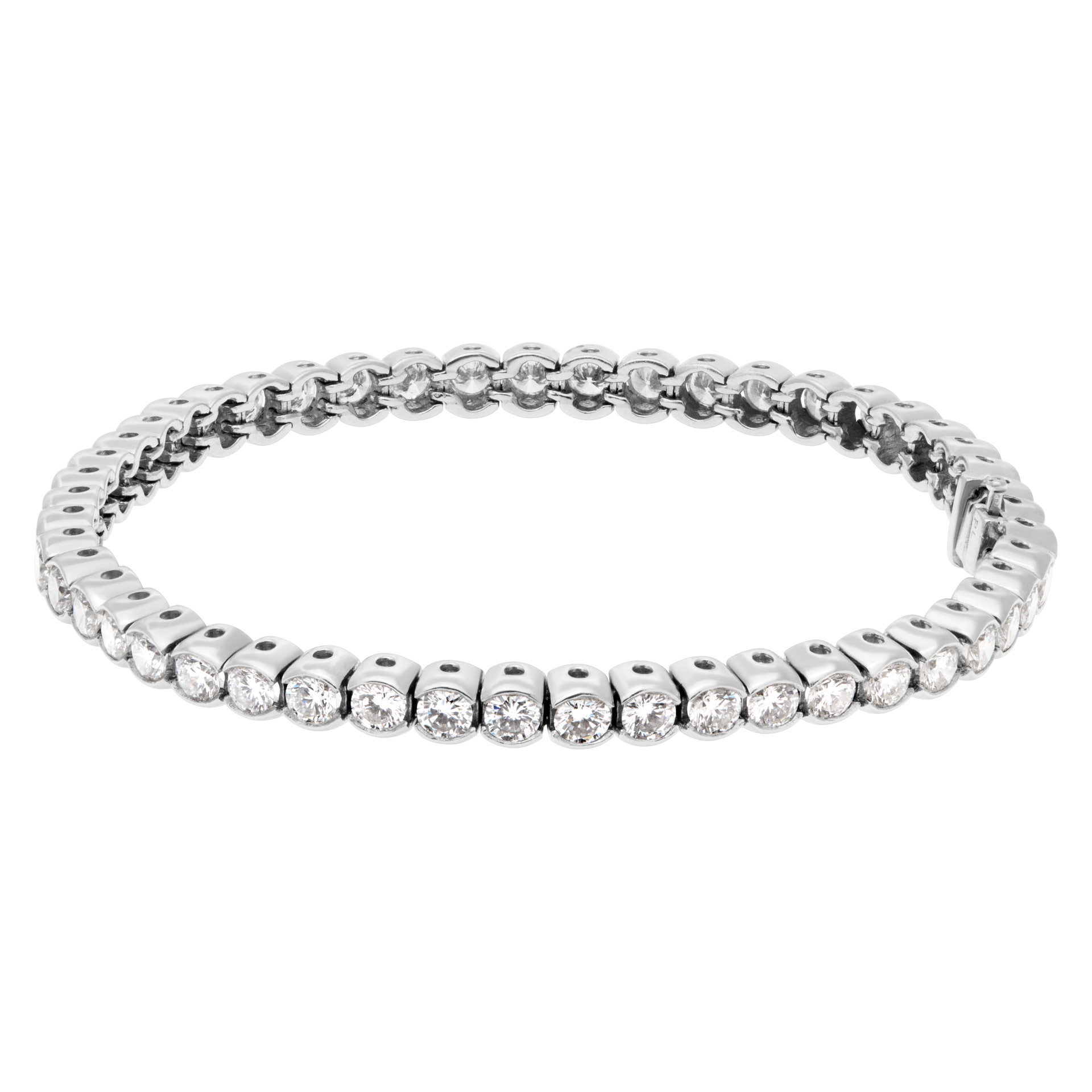 Platinum diamond line bracelet with approx. 7.35 carats (G color, VS1 clarity)