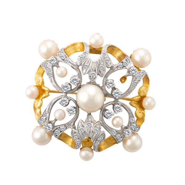 Elaborate & Ornate pendant/brooch in 18k white & yellow gold with pearls & diamonds