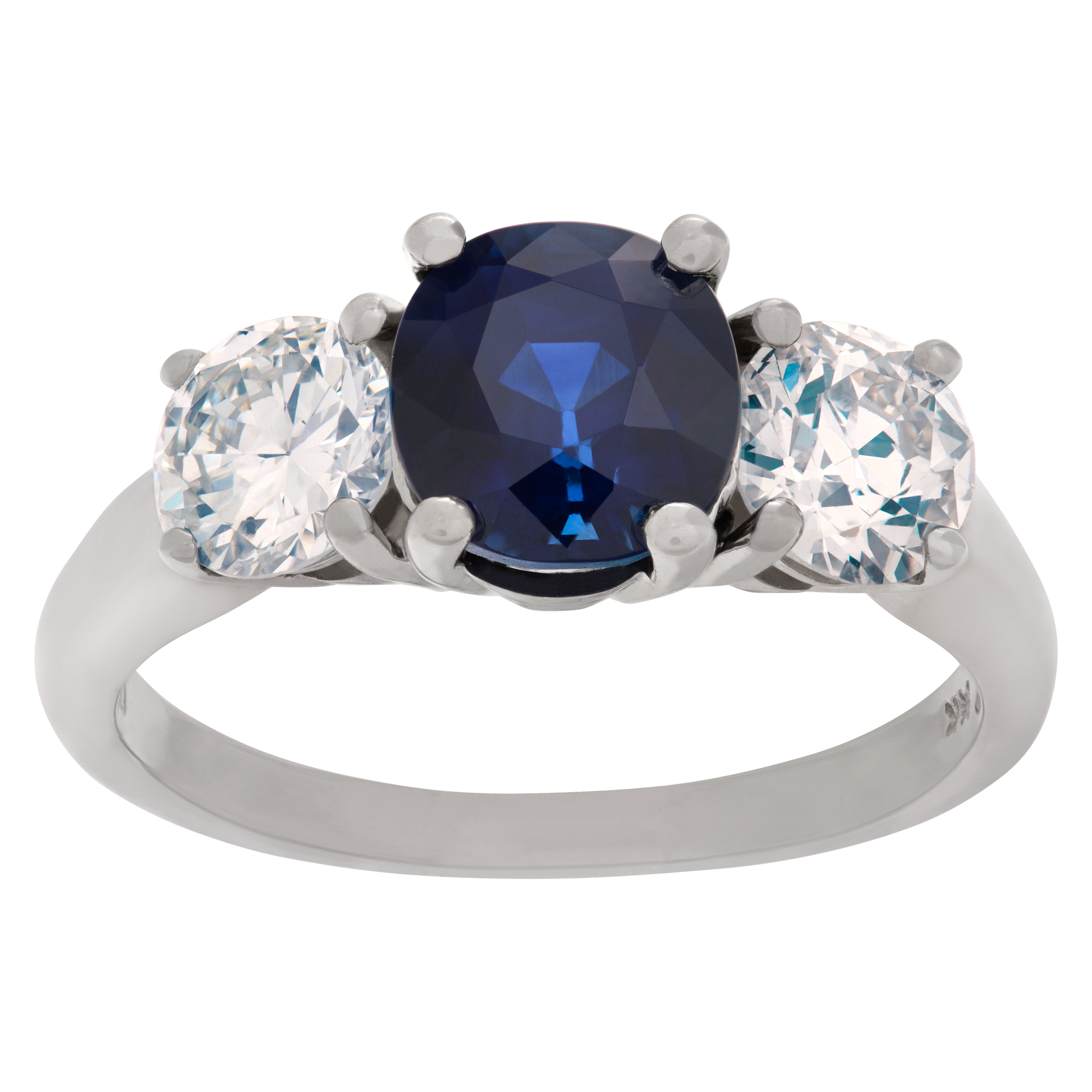Sapphire & diamond ring in 14k white gold. 1.92 ct AGL certified unheated sapphire.