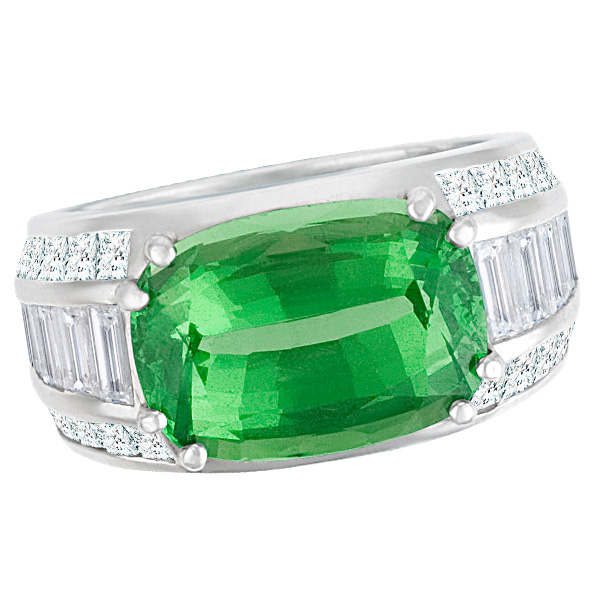Ladies platinum ring with green tourmaline & diamonds