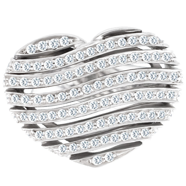 Heart diamond ring signed by Robotti in 18k w/g
