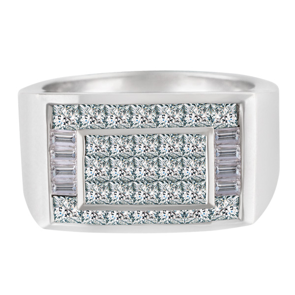 Chanel Set Diamond Ring in 18k white gold