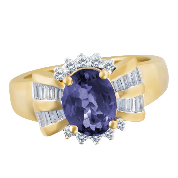 Outstanding oval cut tanzanite ring