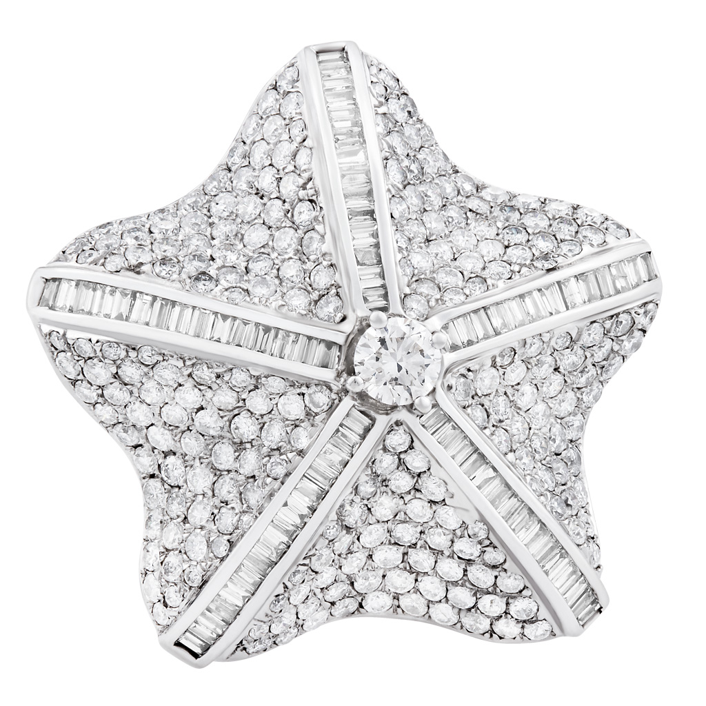 Sea Star diamond ring in 18k white gold