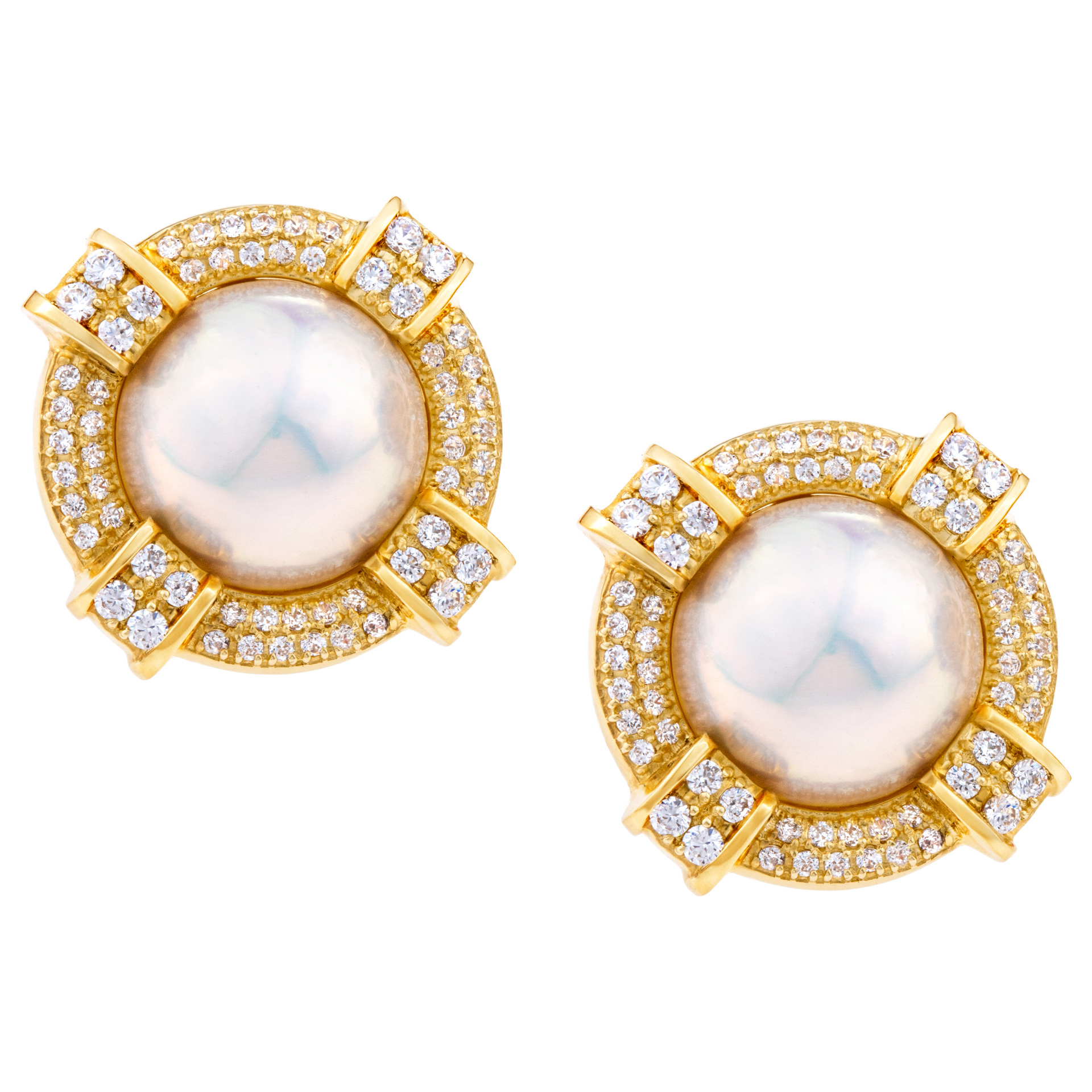Pearl and diamond earrings in 14k yellow gold