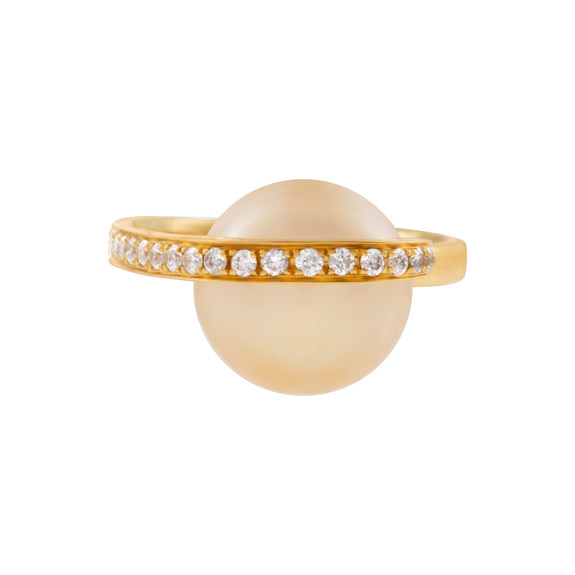 18K yellow gold ring with golden pearl and 0.30 cts in diamonds. Size 7.5