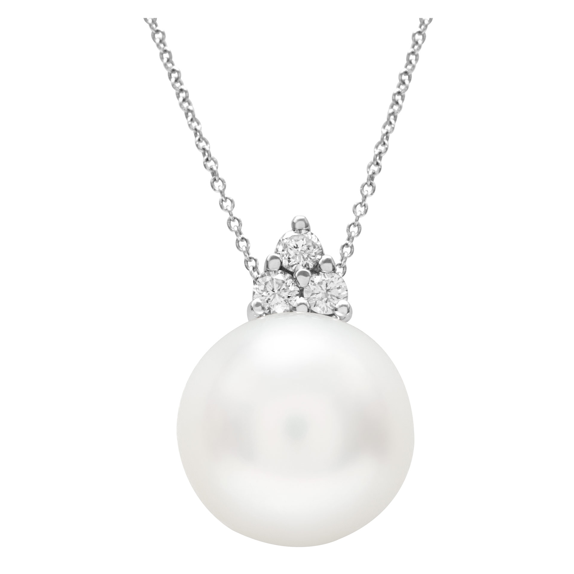 South Sea pearl pendant necklace with diamond accents.
